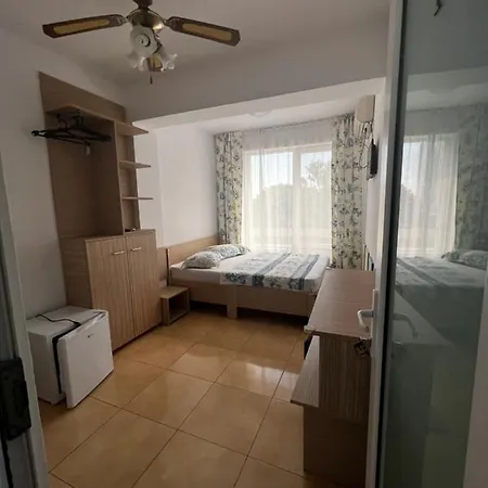Pansiyon Camere De Inchiriat Andra