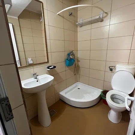 Camere De Inchiriat Andra * Eforie Nord