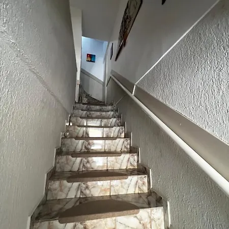Camere De Inchiriat Andra